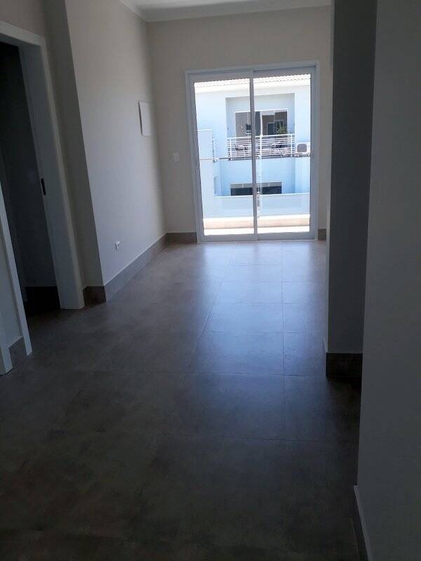 Casa à venda com 5 quartos, 251m² - Foto 18