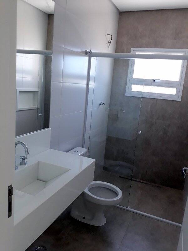 Casa à venda com 5 quartos, 251m² - Foto 11