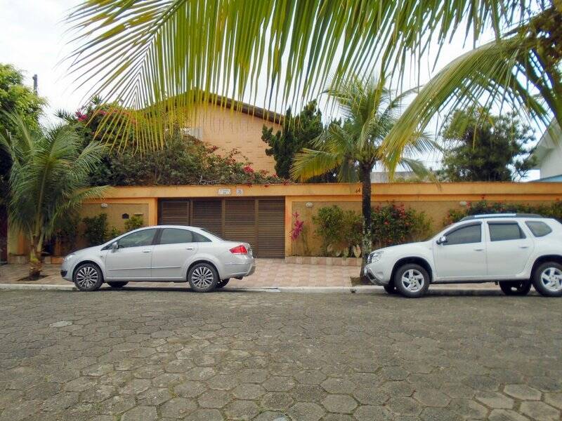 Casa à venda com 4 quartos, 232m² - Foto 2