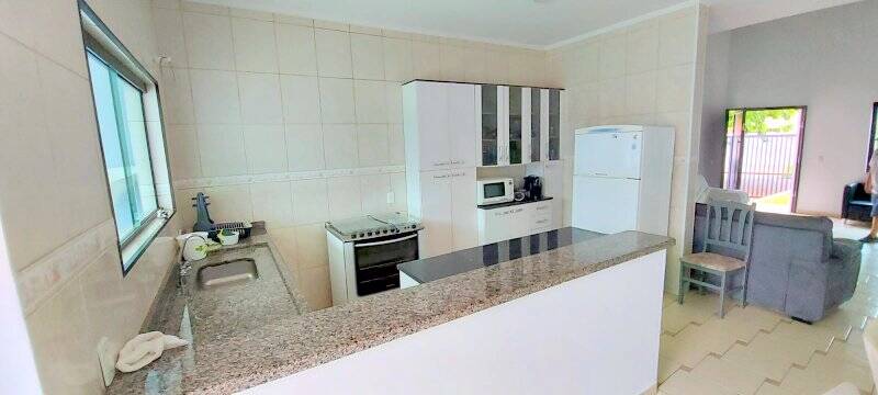 Casa à venda com 5 quartos, 270m² - Foto 8