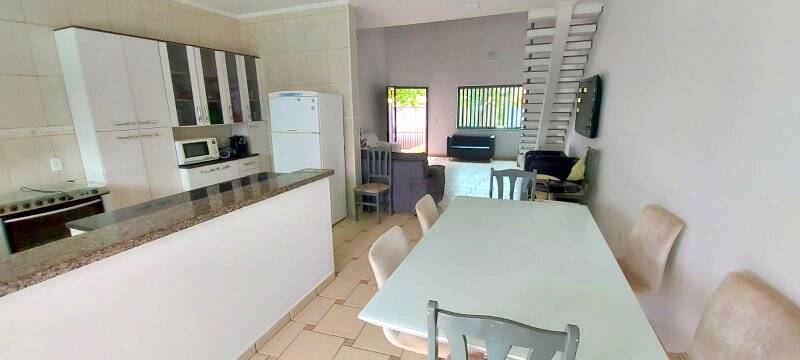 Casa à venda com 5 quartos, 270m² - Foto 7