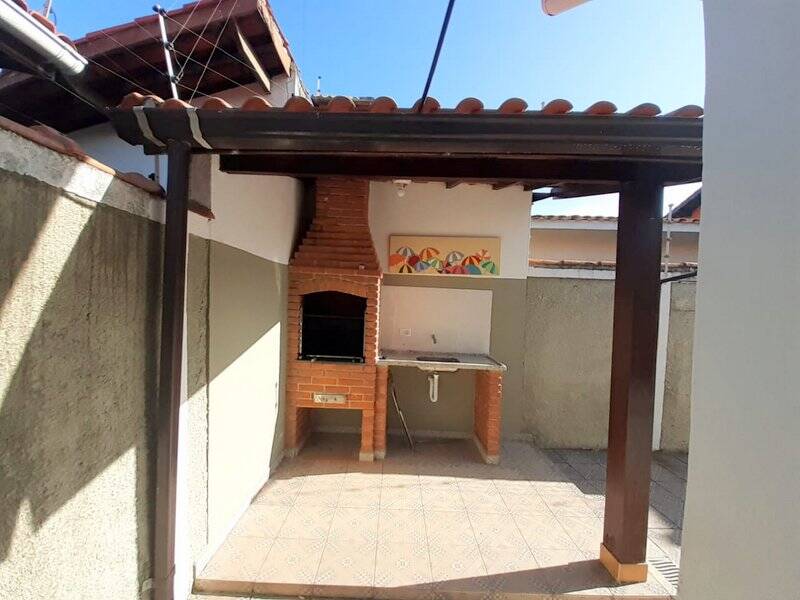 Casa à venda com 5 quartos, 194m² - Foto 18