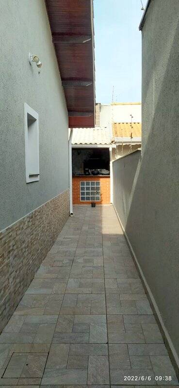 Casa à venda com 3 quartos, 200m² - Foto 9