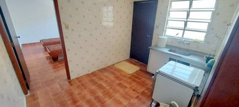 Casa à venda com 4 quartos, 180m² - Foto 16