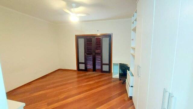 Casa à venda com 6 quartos, 1070m² - Foto 23