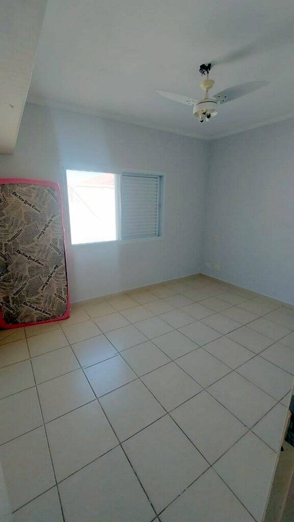 Casa à venda com 4 quartos, 187m² - Foto 12