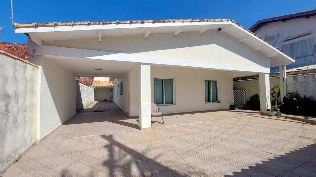 Casa à venda com 4 quartos, 187m² - Foto 1