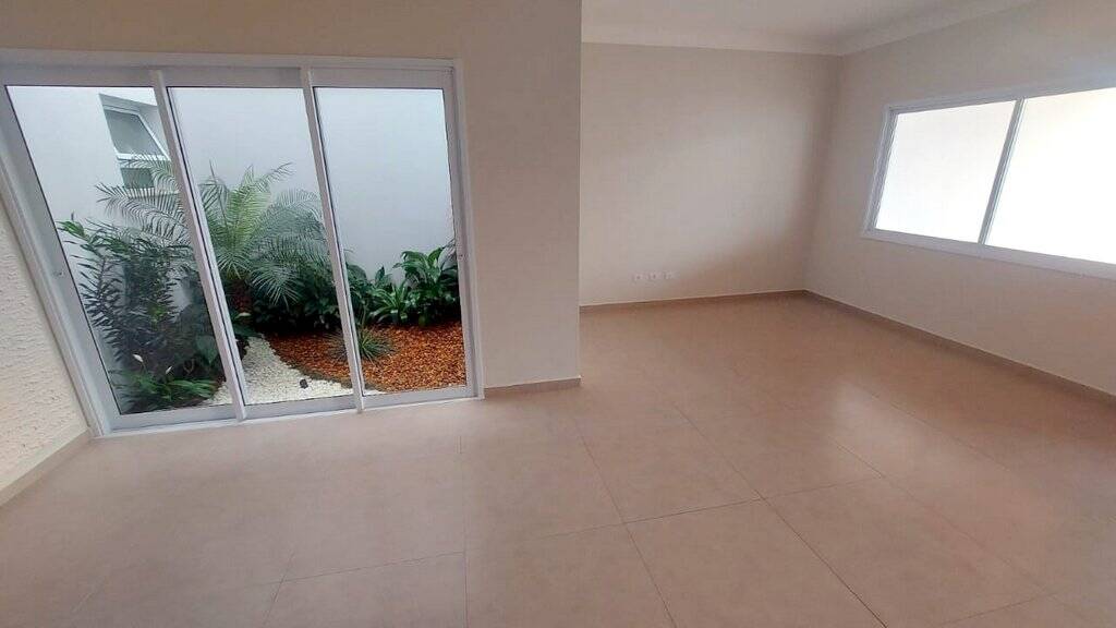 Casa à venda com 3 quartos, 141m² - Foto 7