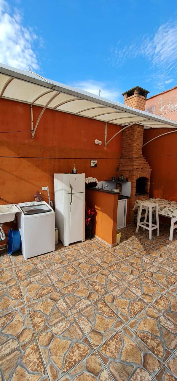 Casa à venda e aluguel com 3 quartos, 130m² - Foto 24