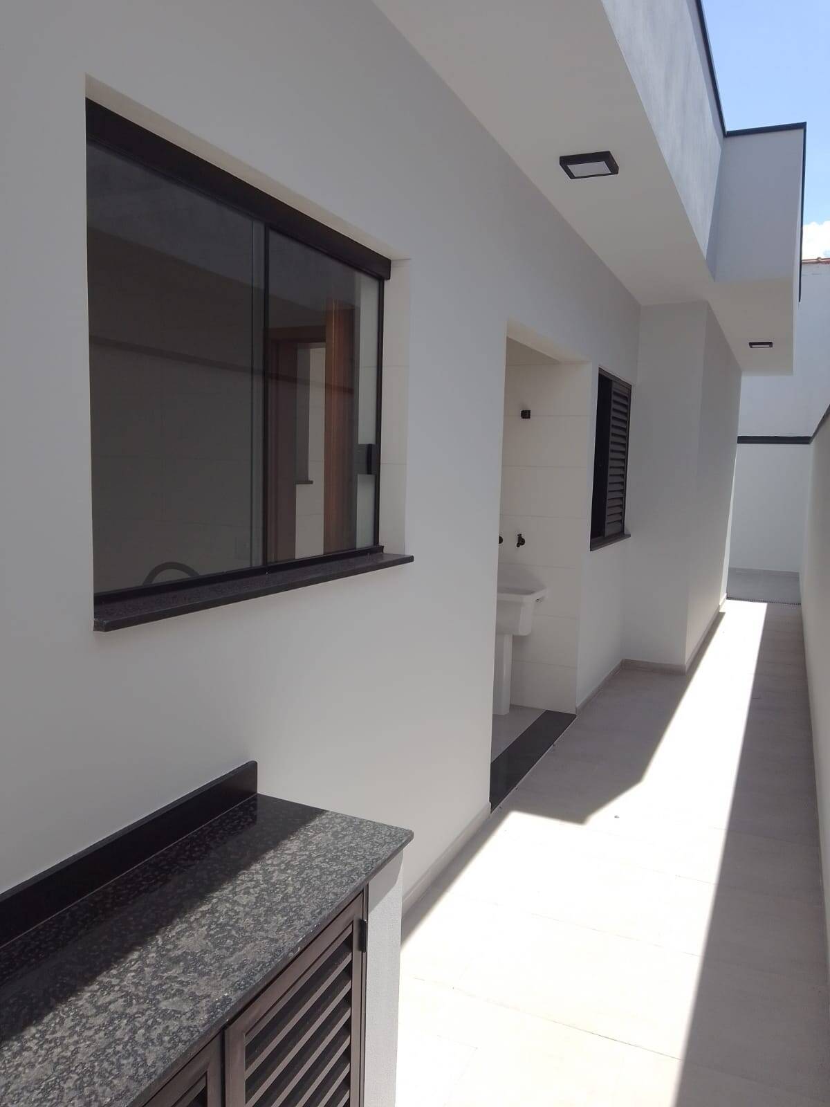 Casa à venda com 2 quartos, 85m² - Foto 15