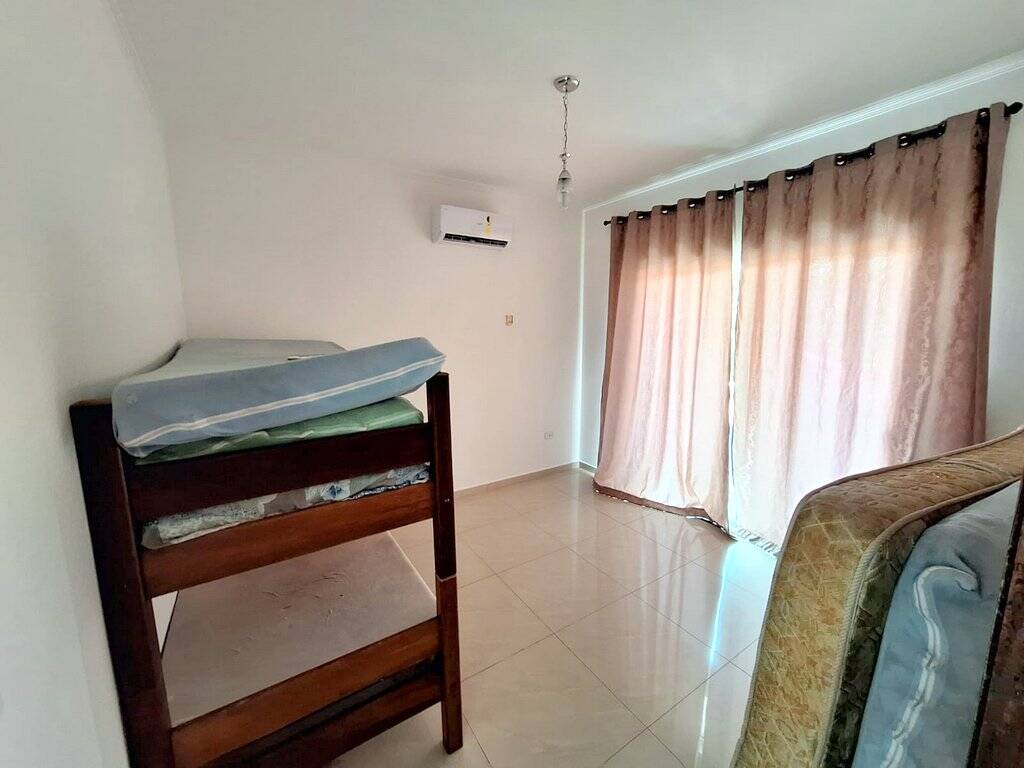 Casa à venda com 4 quartos, 227m² - Foto 11