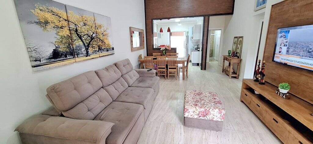 Casa à venda com 3 quartos, 133m² - Foto 3