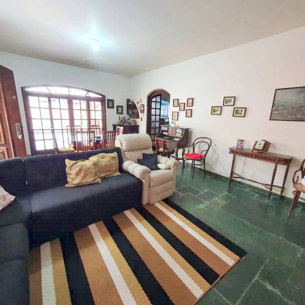 Casa à venda com 3 quartos, 350m² - Foto 11