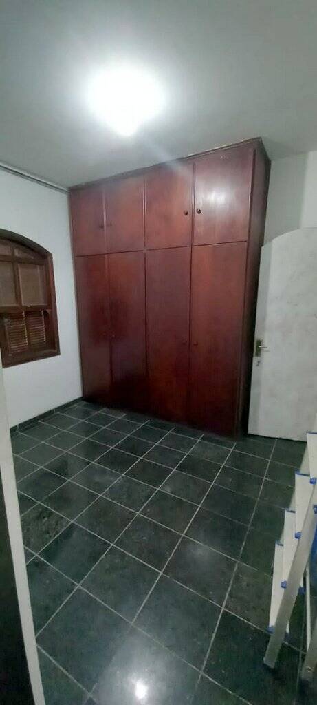 Casa à venda com 3 quartos, 176m² - Foto 9