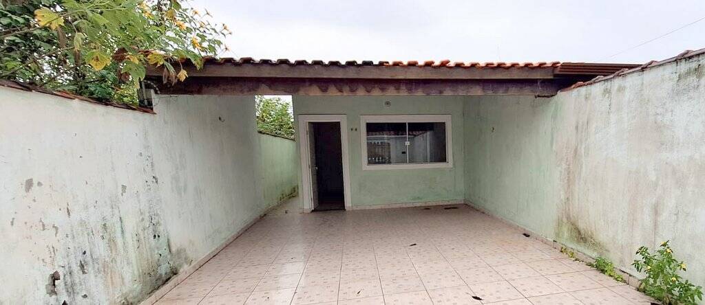 Casa à venda com 2 quartos, 86m² - Foto 2