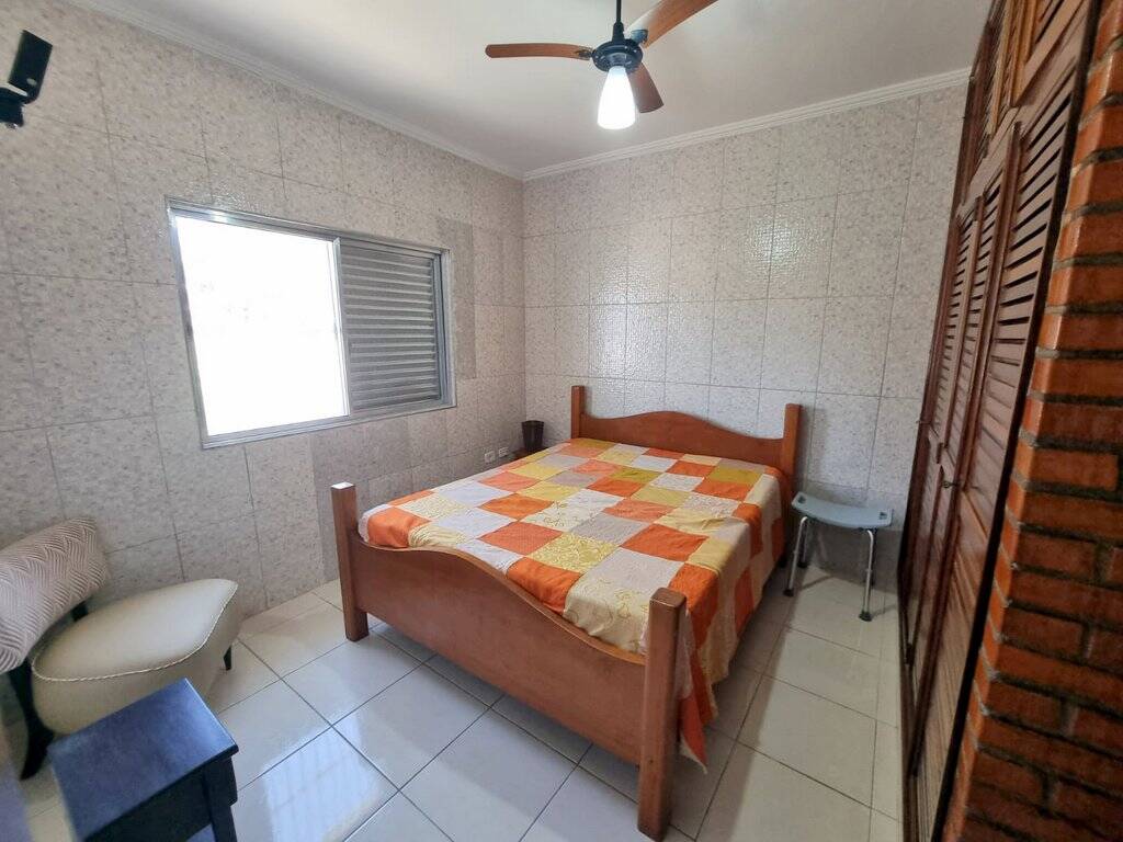 Casa à venda com 3 quartos, 210m² - Foto 16