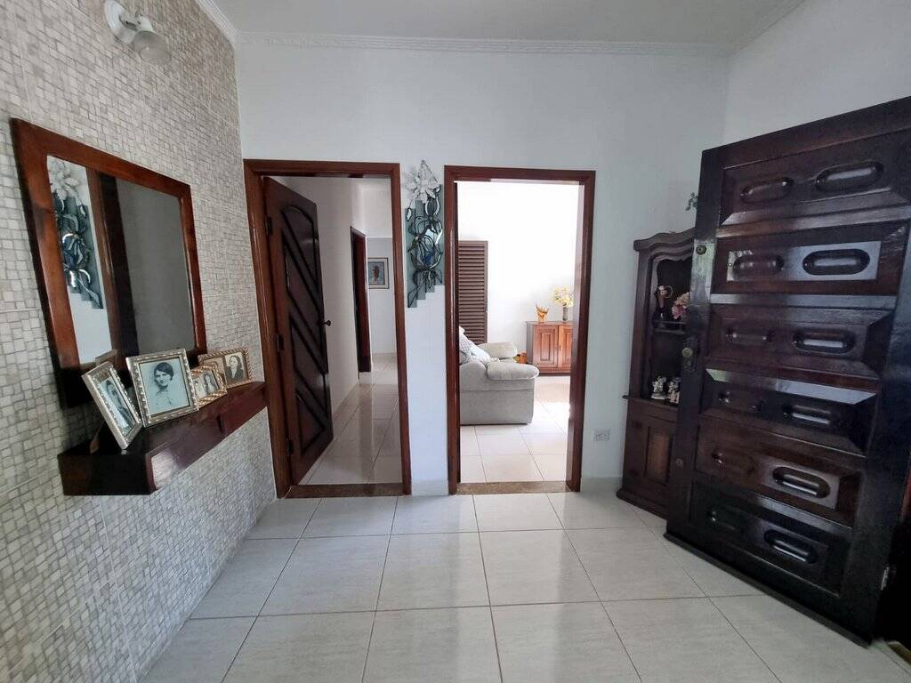 Casa à venda com 3 quartos, 210m² - Foto 14