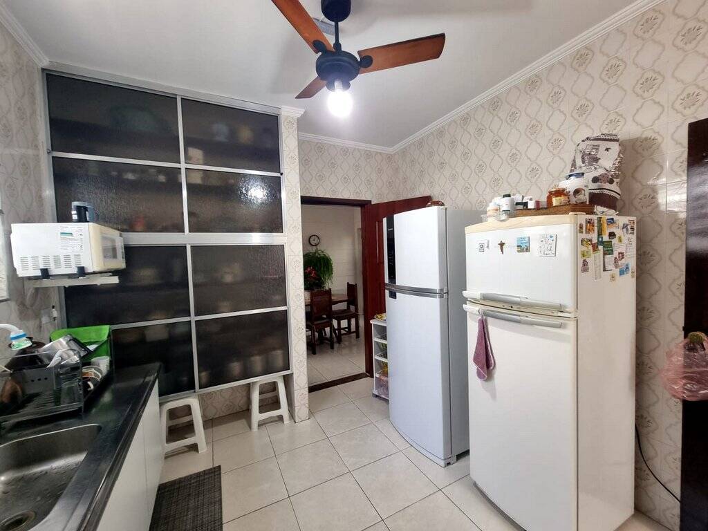 Casa à venda com 3 quartos, 210m² - Foto 29