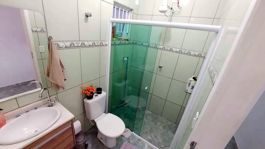 Casa à venda com 2 quartos, 65m² - Foto 2