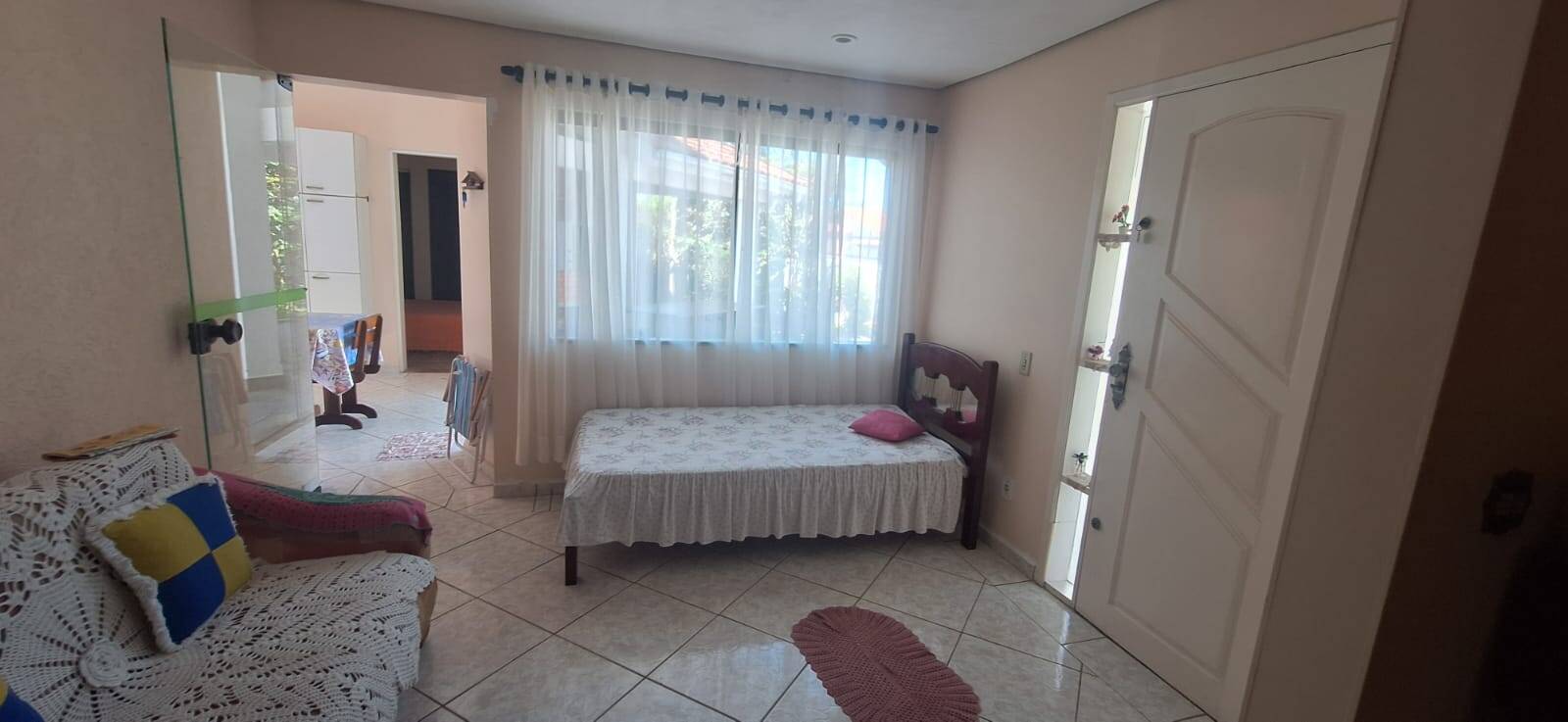 Casa à venda com 5 quartos, 246m² - Foto 9