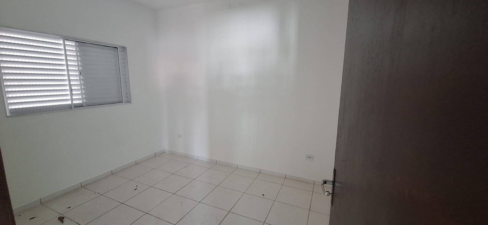 Casa à venda com 2 quartos, 67m² - Foto 7