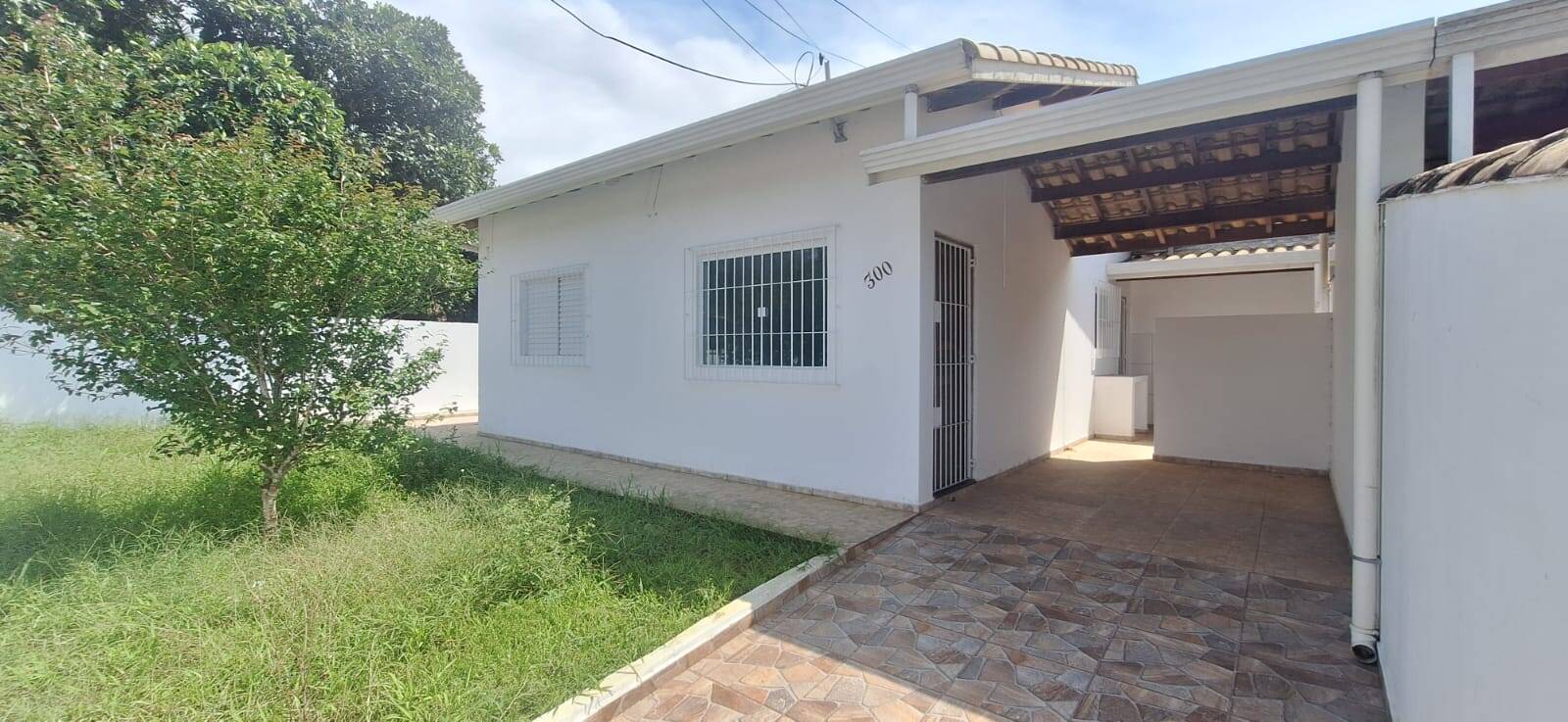 Casa à venda com 2 quartos, 67m² - Foto 2