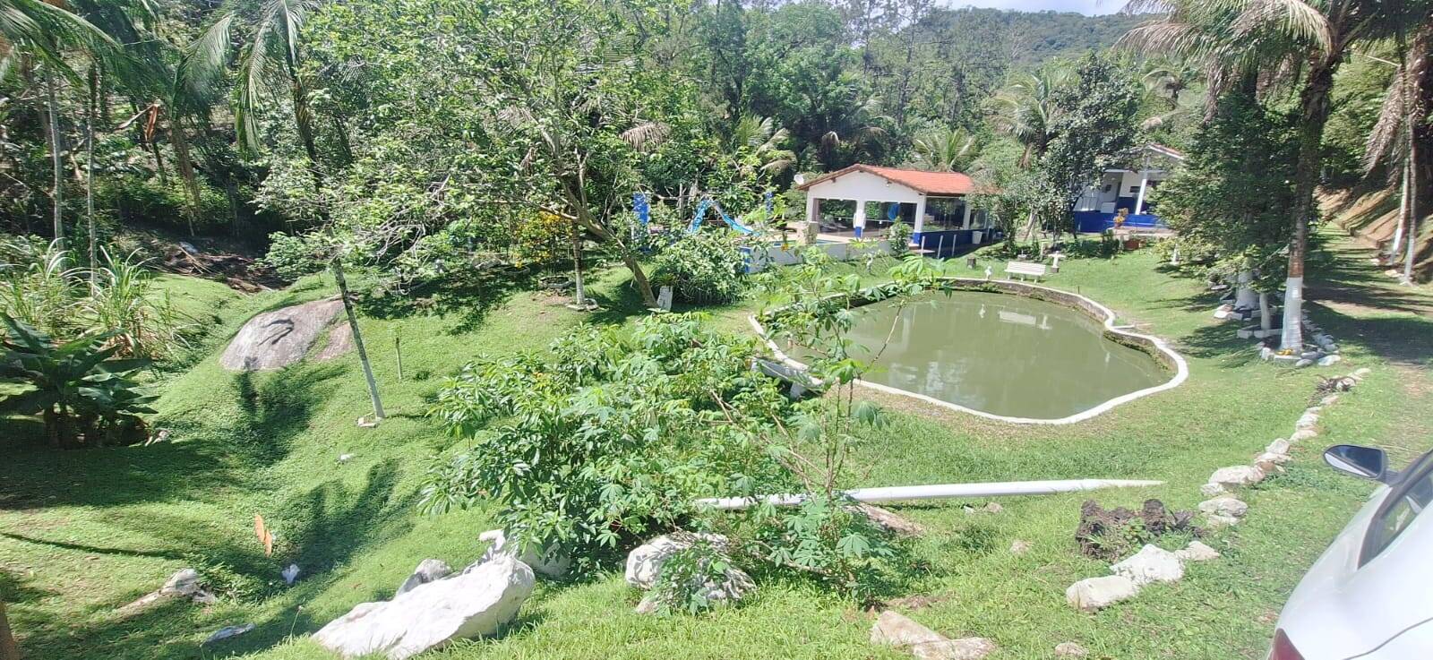 Fazenda à venda com 5 quartos, 180m² - Foto 1