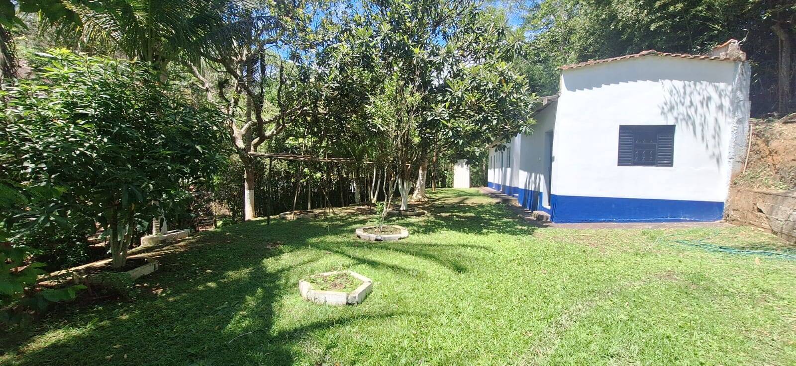 Fazenda à venda com 5 quartos, 180m² - Foto 24