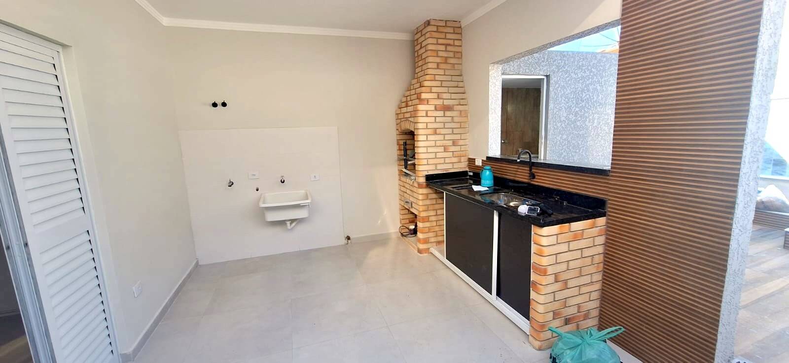 Casa à venda com 2 quartos, 85m² - Foto 10