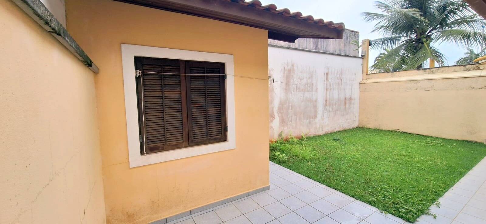 Casa à venda com 3 quartos, 121m² - Foto 14