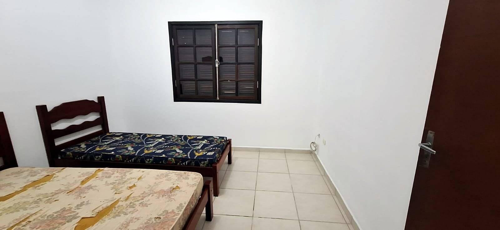 Casa à venda com 3 quartos, 121m² - Foto 11