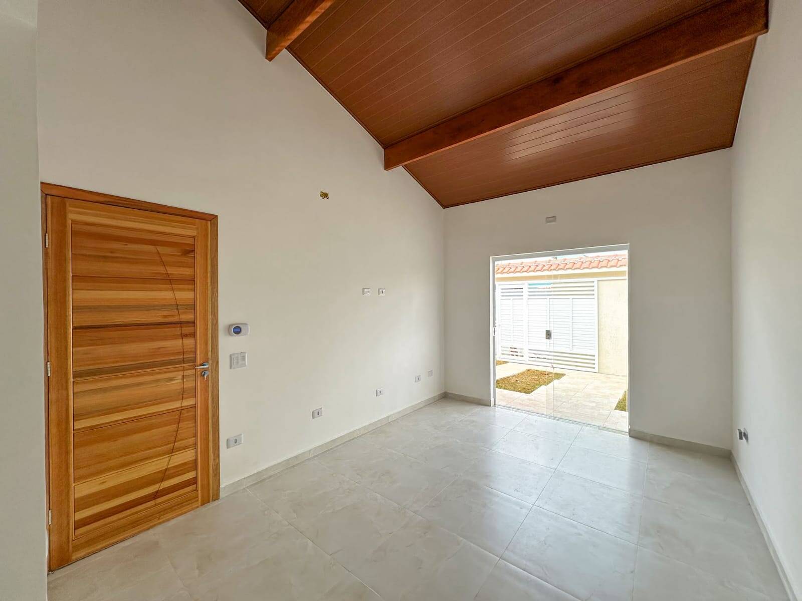 Casa à venda com 3 quartos, 87m² - Foto 6