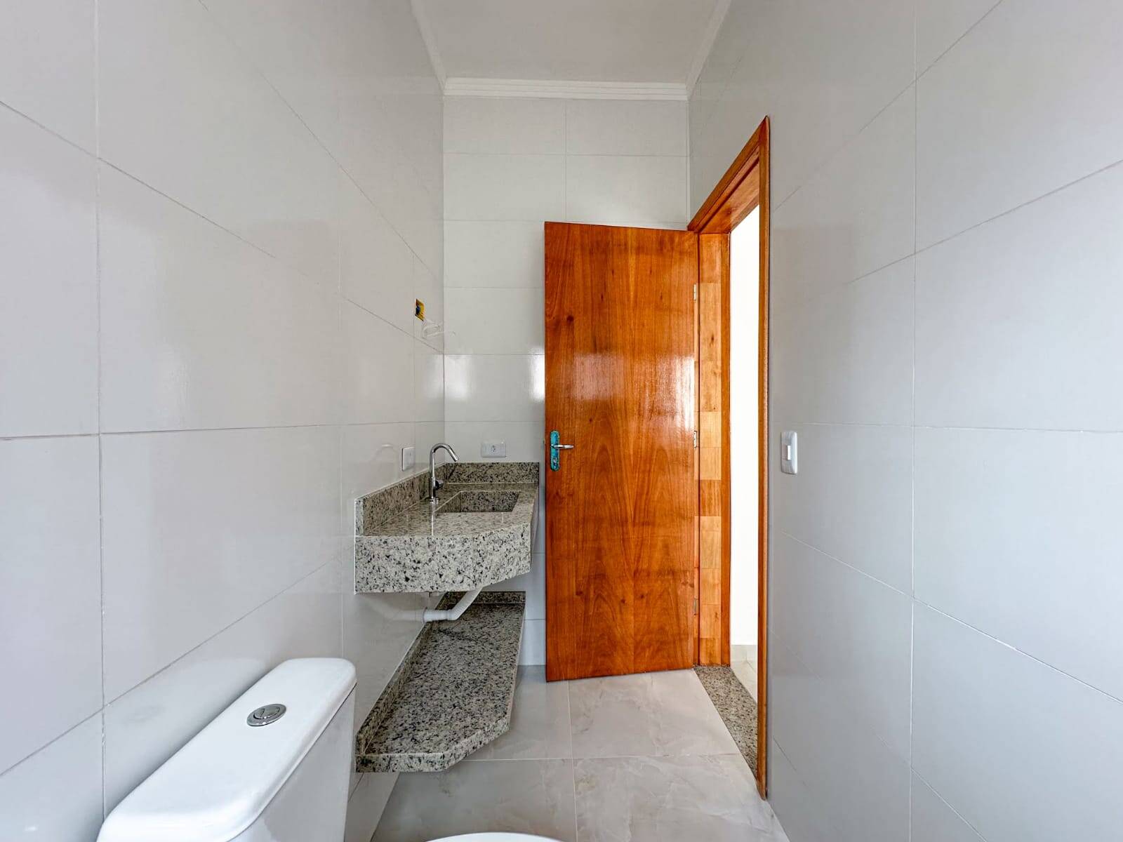 Casa à venda com 3 quartos, 87m² - Foto 14