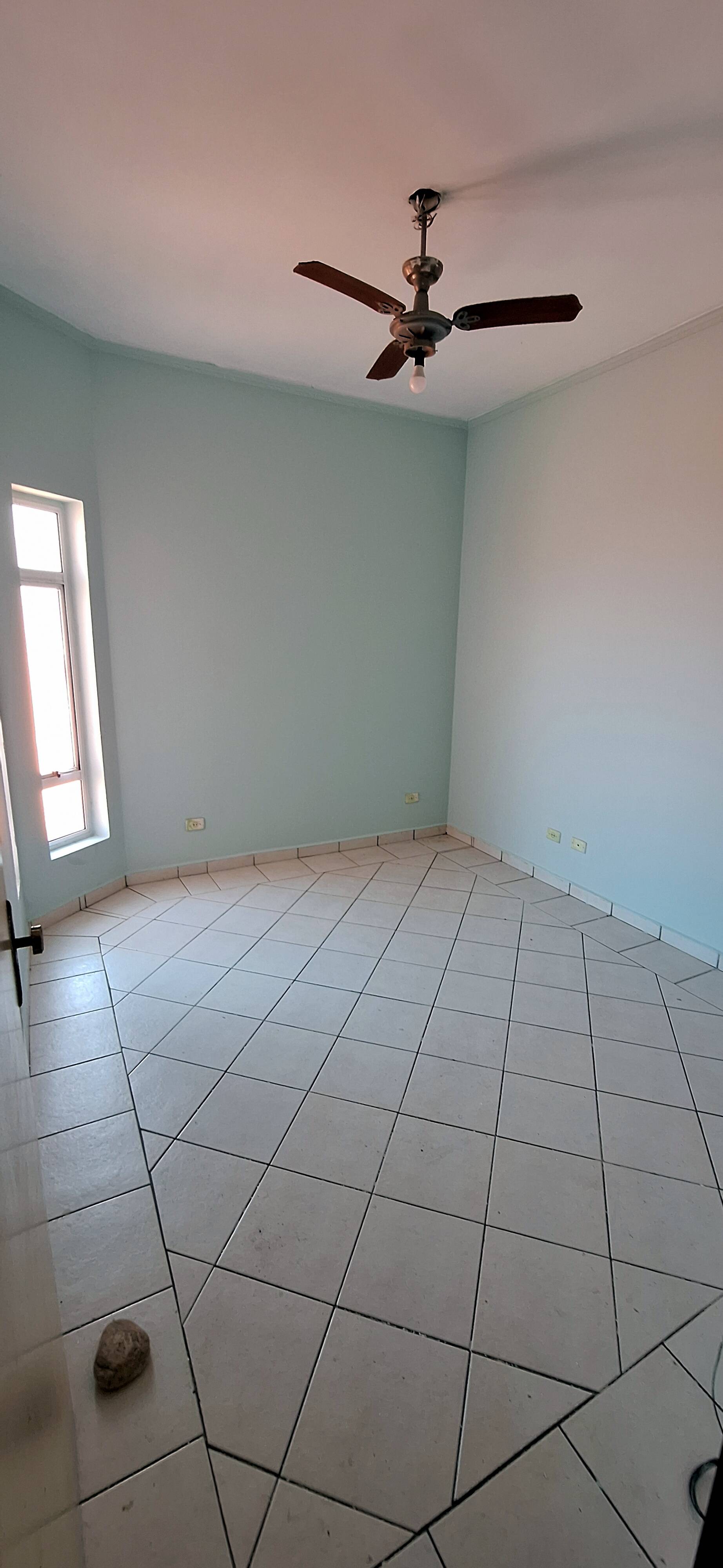 Casa para alugar com 3 quartos, 120m² - Foto 15