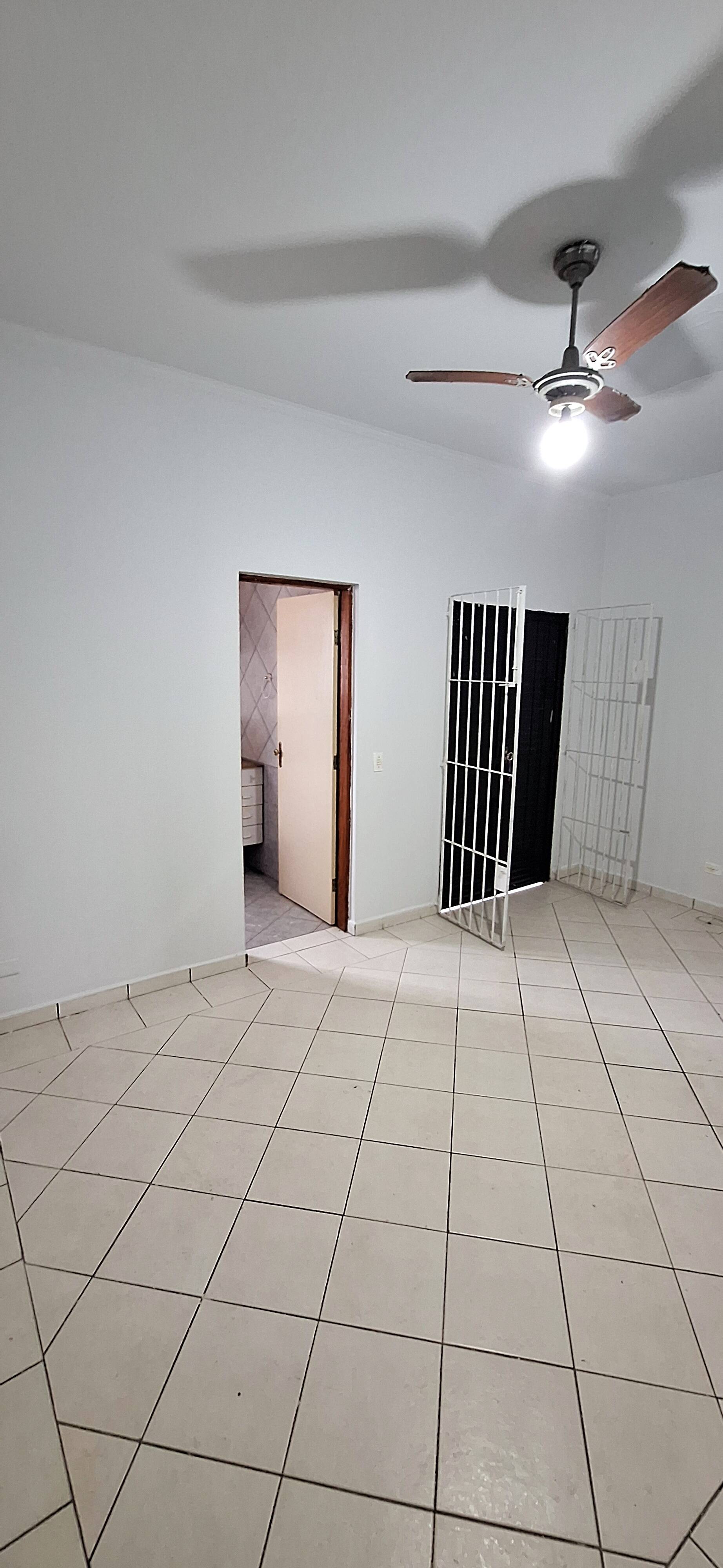 Casa para alugar com 3 quartos, 120m² - Foto 16