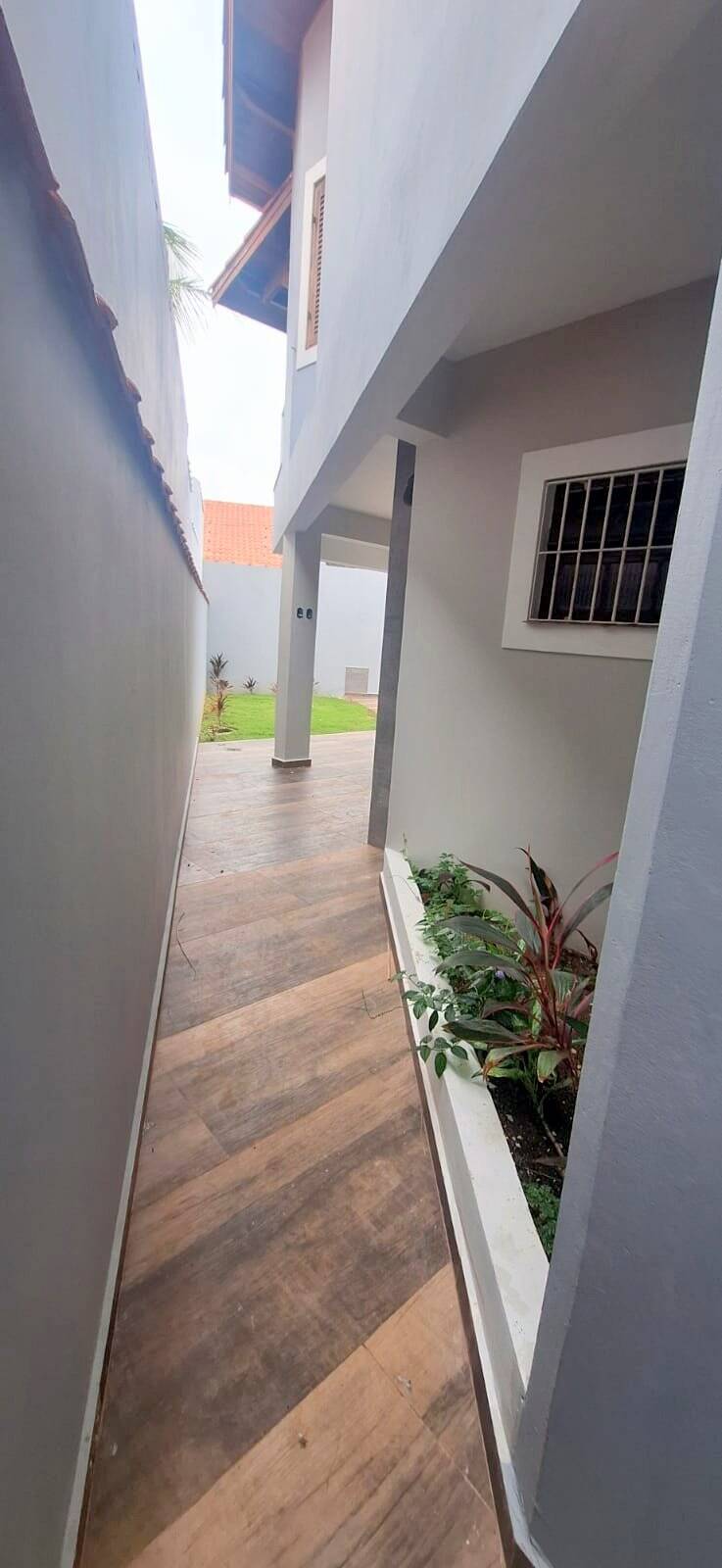 Casa para alugar com 3 quartos, 201m² - Foto 7