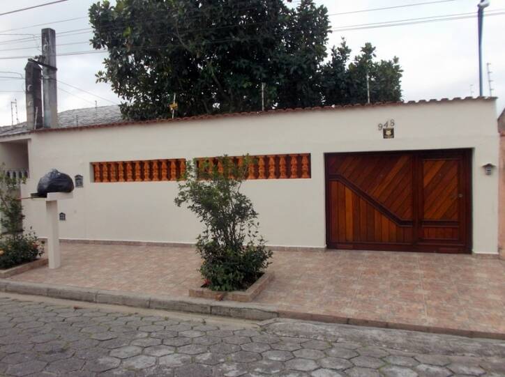 Casa à venda com 3 quartos, 90m² - Foto 2