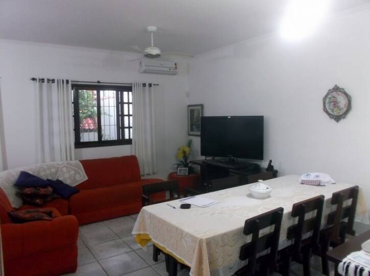 Casa à venda com 4 quartos, 194m² - Foto 3