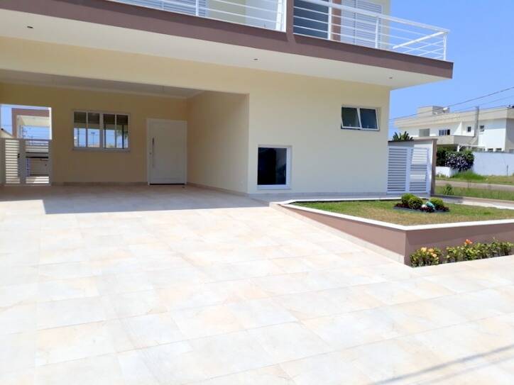 Casa à venda com 4 quartos, 260m² - Foto 3