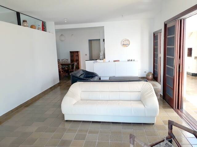 Casa à venda com 3 quartos, 360m² - Foto 13