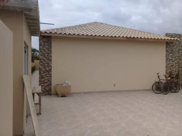 Casa à venda com 2 quartos, 70m² - Foto 3